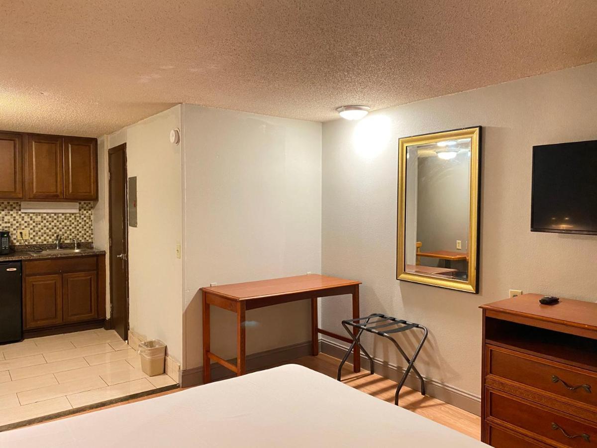 Travelodge By Wyndham Laurel Ft Meade Near Nsa Exterior foto